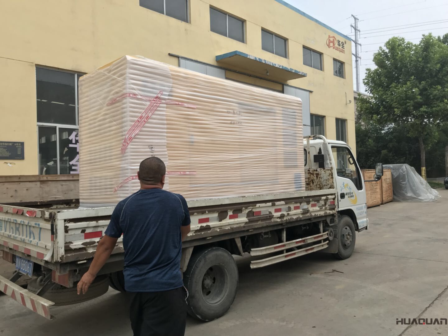 發(fā)貨了！7月28號一臺75kw靜音箱型柴油發(fā)電機組已發(fā)往河北