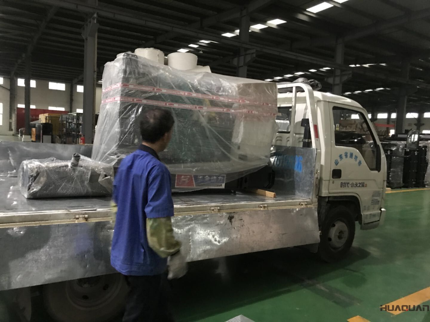 8月6日，一臺40kw標(biāo)配柴油發(fā)電機組從華全動力成功發(fā)往山東