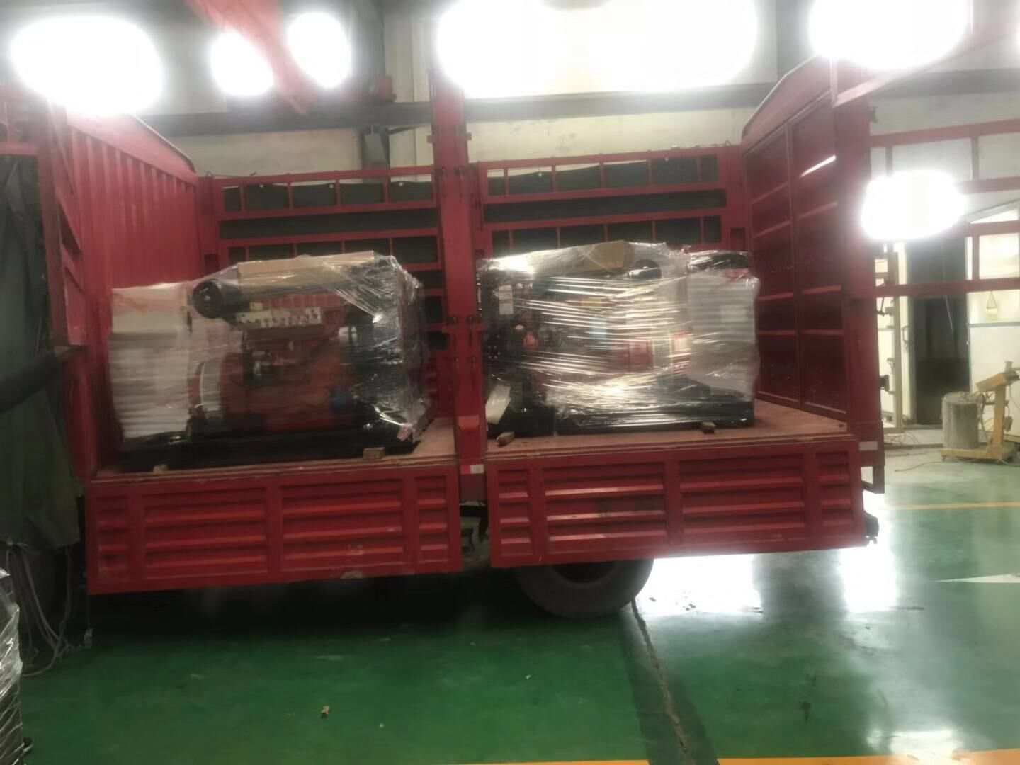 廣東王先生從華全動(dòng)力采購的一臺(tái)30kw標(biāo)配柴油發(fā)電機(jī)組已于12月5日成功發(fā)往目的地