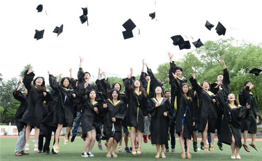 無奮斗，不青春！華全人用自己的方式迎接五四青年節(jié)！